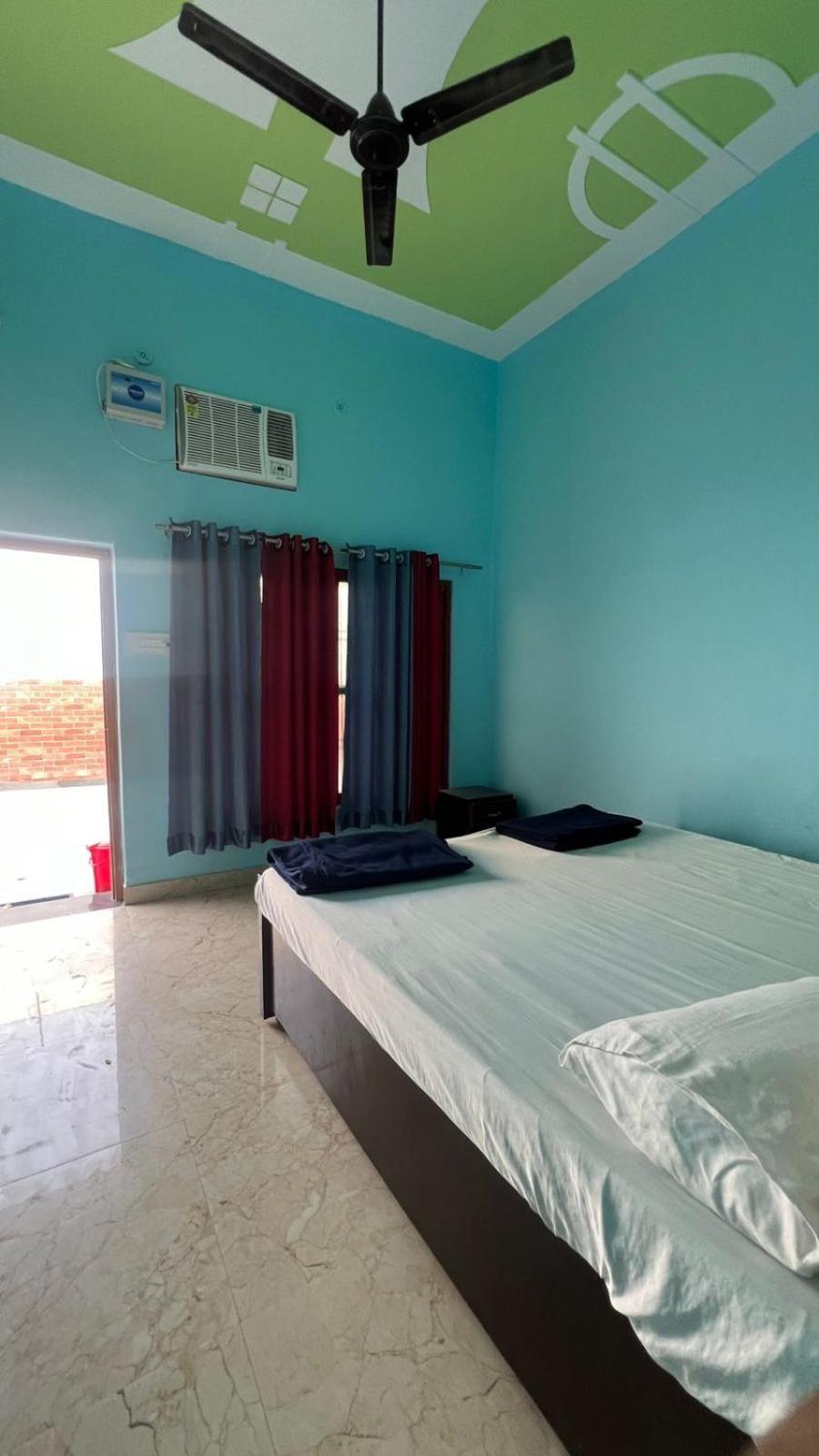 Hotel Vijay Palace Ayodhya 外观 照片