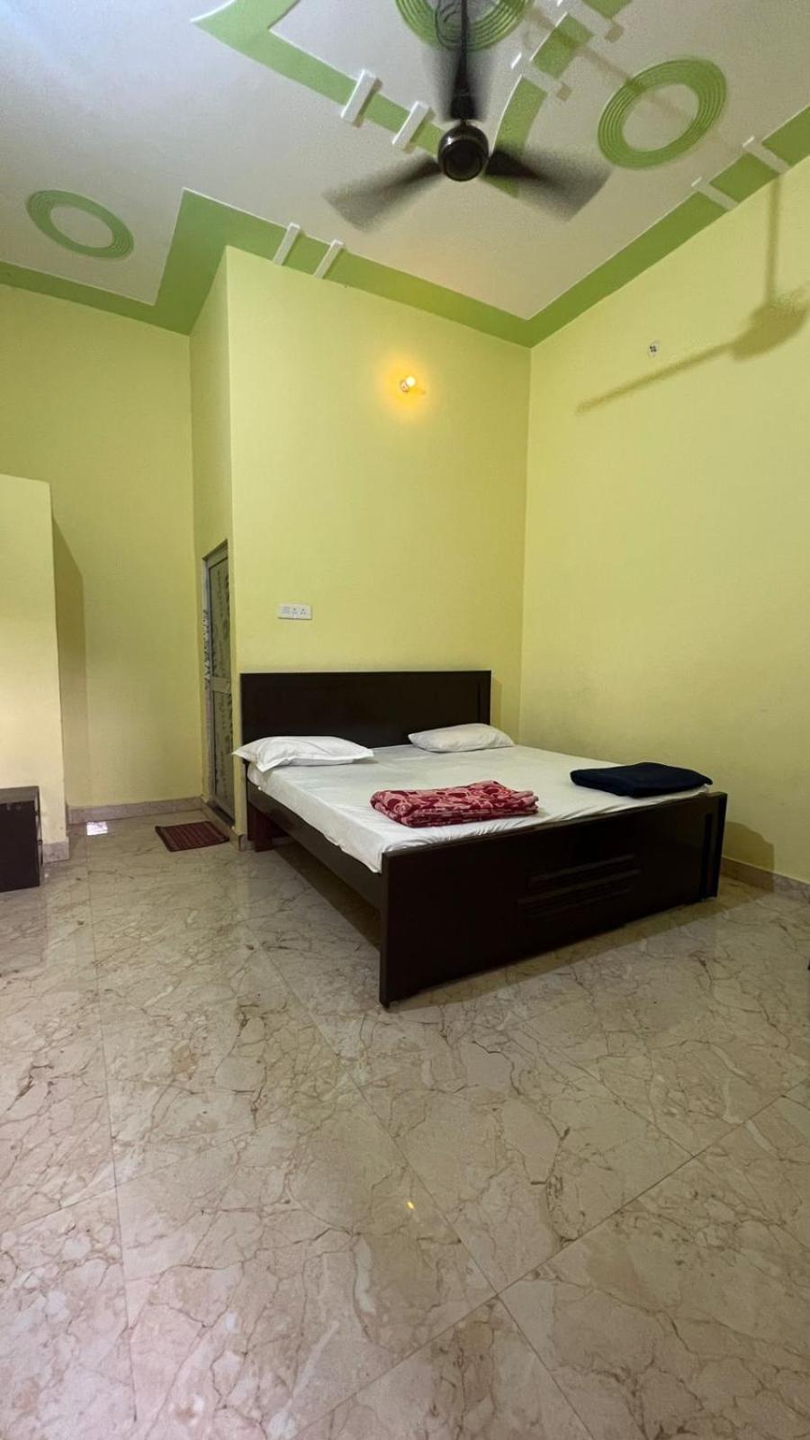 Hotel Vijay Palace Ayodhya 外观 照片