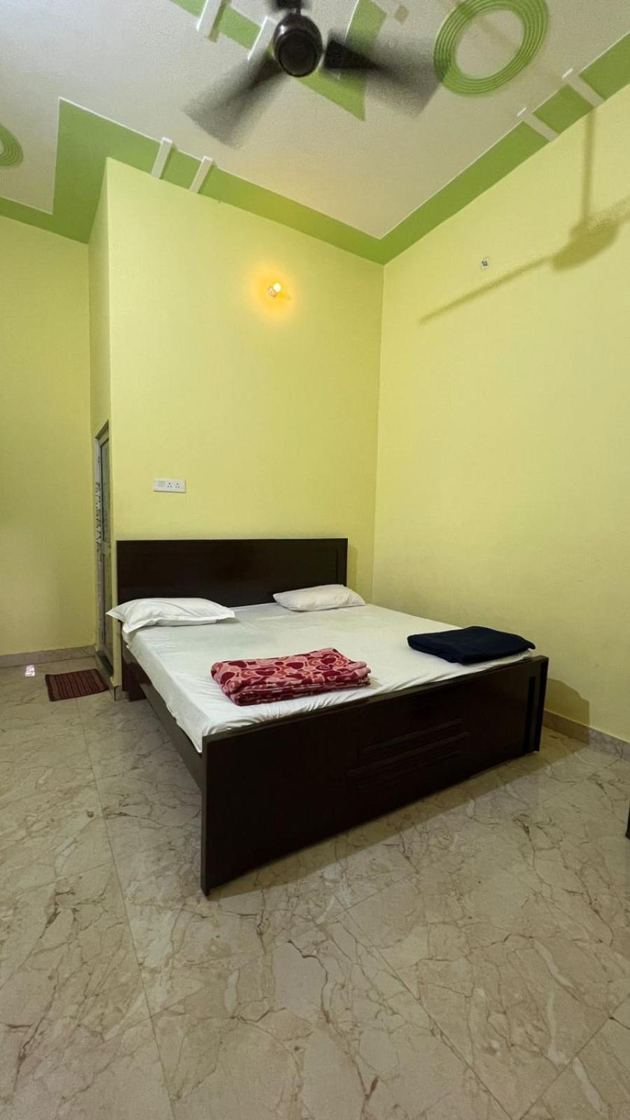 Hotel Vijay Palace Ayodhya 外观 照片